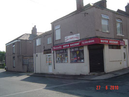 Photo 6  - Motor Discount Shop at corner of Mason St and Lambton St